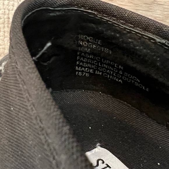 Very gently used Steve Madden slip on shoes - Picture 3 of 3